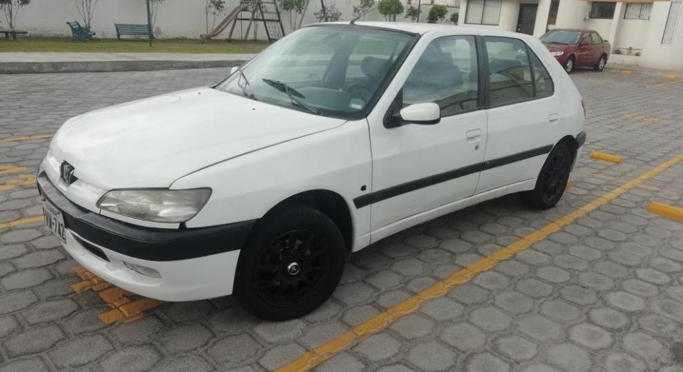 Peugeot 306 1998 Quito
