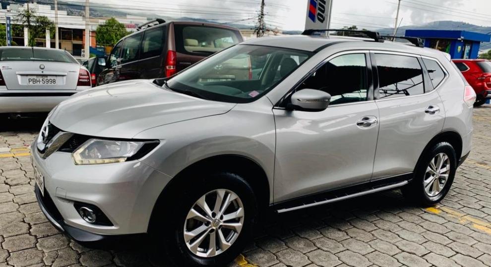 Nissan X Trail Sense 2016 Quito