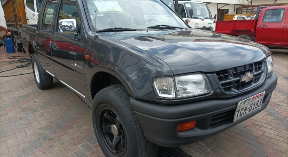 Chevrolet LUV V6 CD 2000 Cuenca