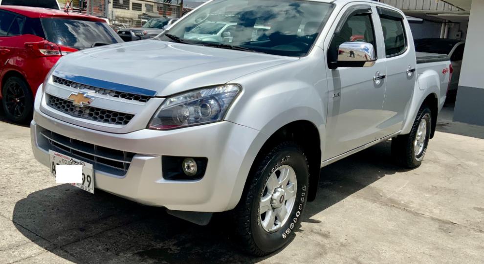 Chevrolet D-MAX CRDI FULL AC 3.0 CD 4X4 TM DIESEL 2017 Cuenca