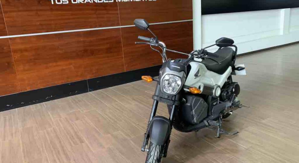 Honda-Motos Navi 2017 Quito