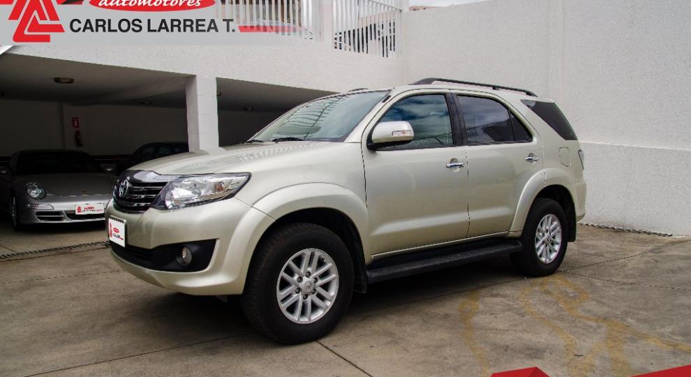 Toyota Fortuner 2.7 2014 Ambato