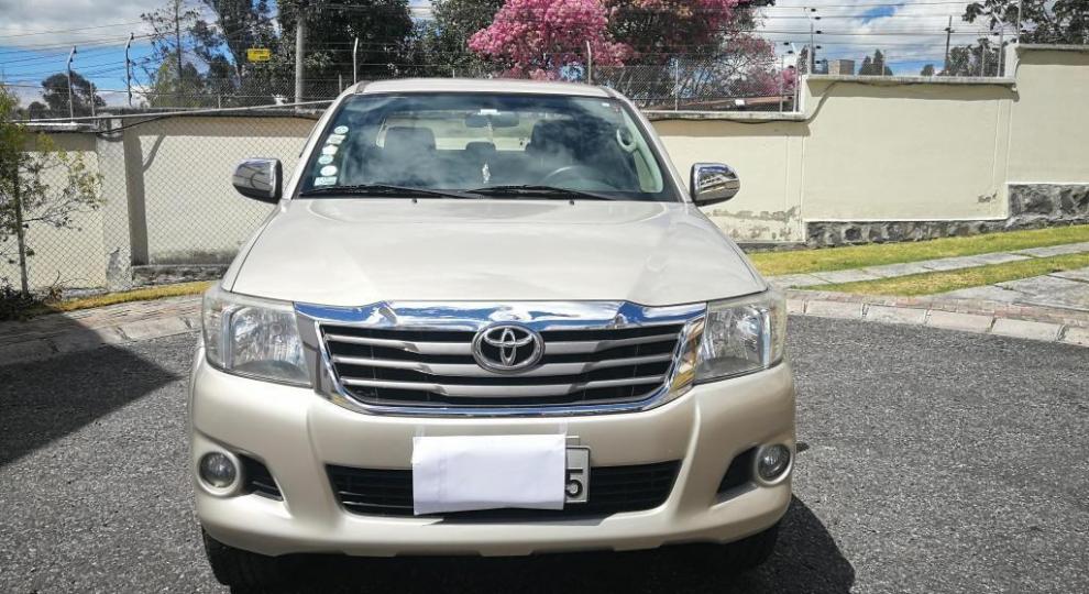 Toyota Hilux CD 4x4 2013 Quito