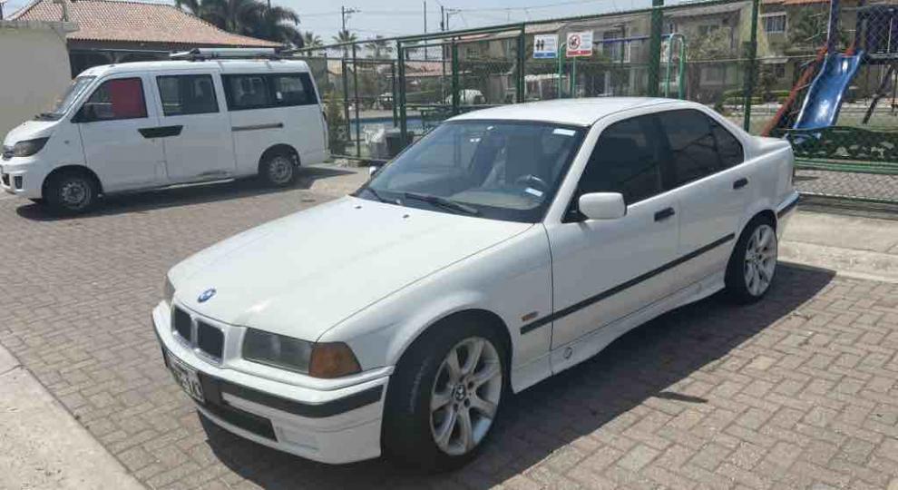 BMW 318i 1997 Guayaquil