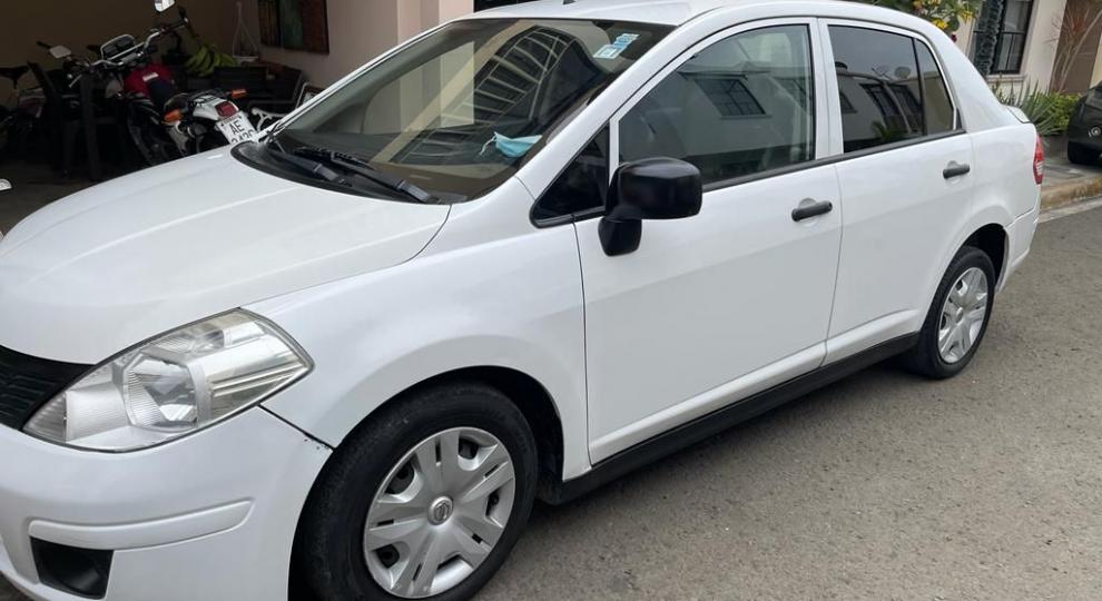 Nissan TIIDA ENTRY 2014 Portoviejo
