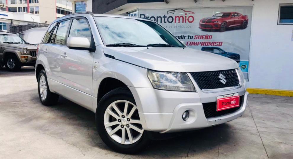Suzuki Grand Vitara SZ 2.4 2011 Quito