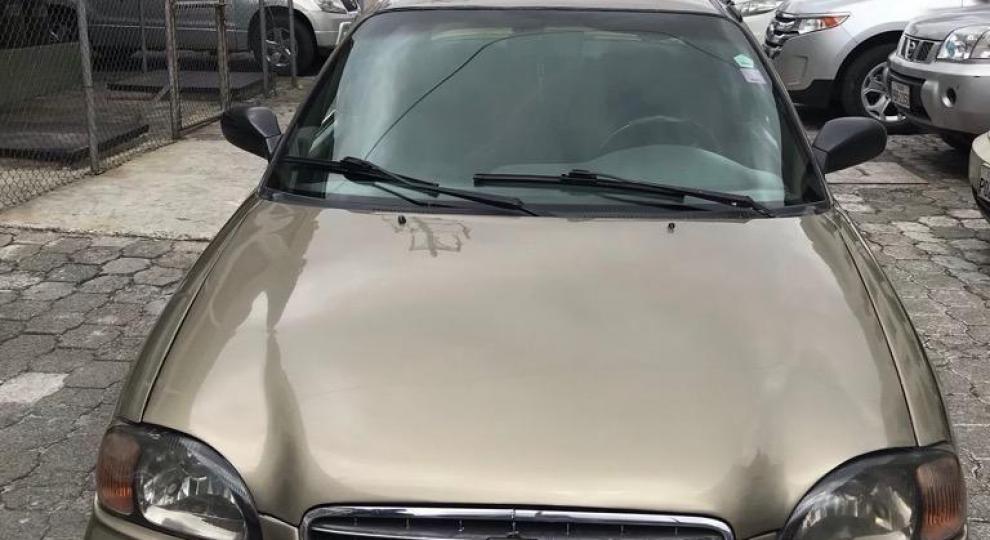 Chevrolet Esteem 2002 Quito