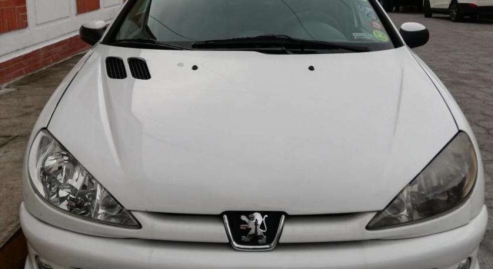Peugeot 206 2008 Quito