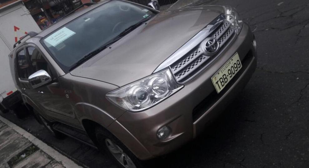 Toyota Fortuner 2.7 2011 Quito