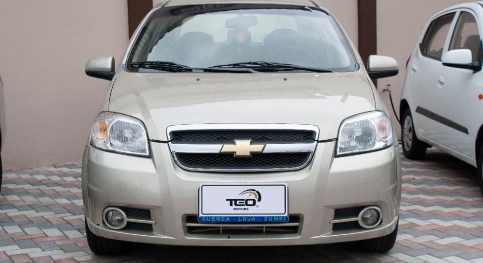 Chevrolet Aveo Emotion 2015 Cuenca