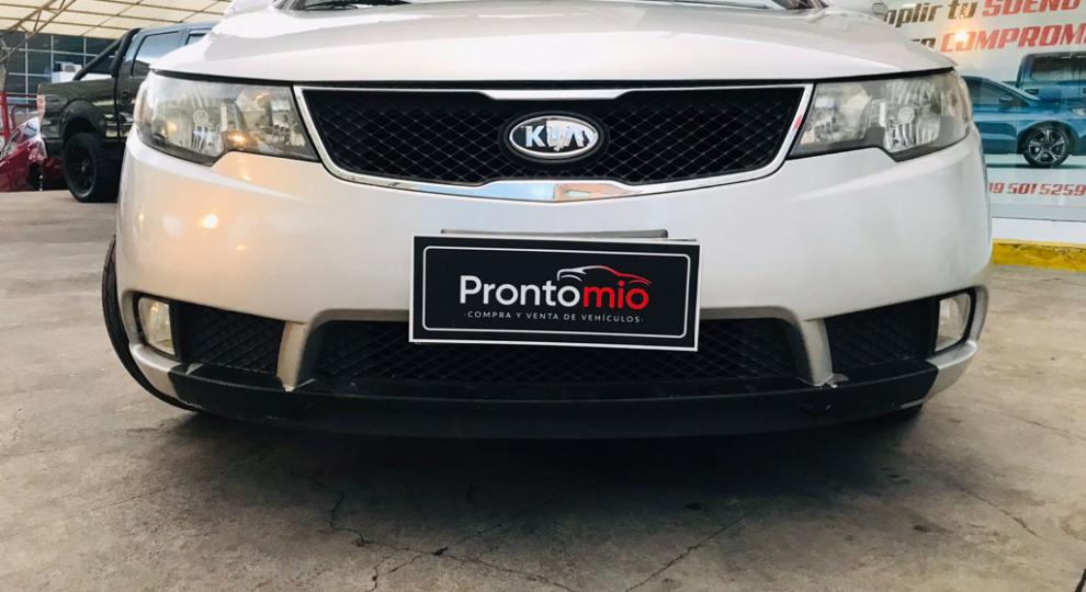 Kia Cerato Forte 2010 Quito