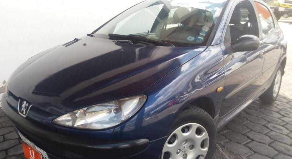 Peugeot Berlina 206 Confort 2006 Quito
