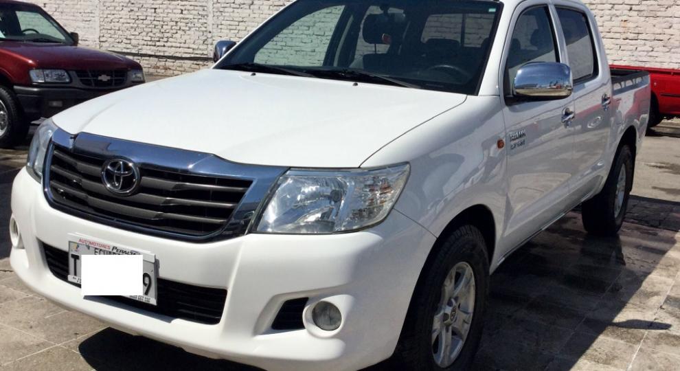 Toyota Hilux CD 4x2 2013 Cuenca
