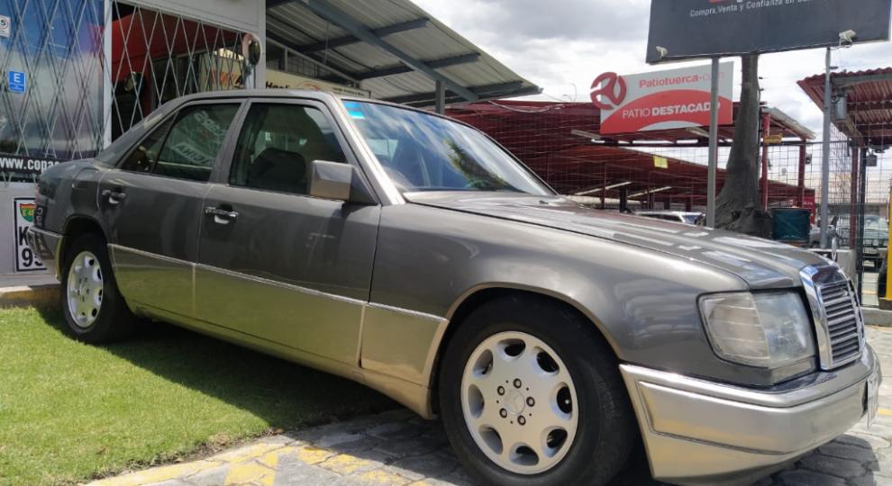 Mercedes Benz 300E 1993 Quito