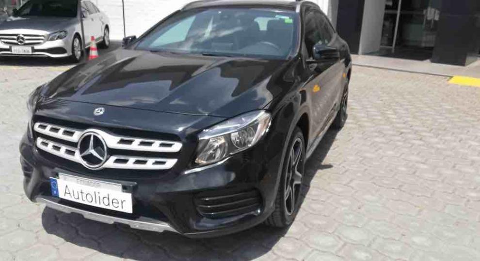 Mercedes Benz GLA 250 AMG LINE 2018 Quito