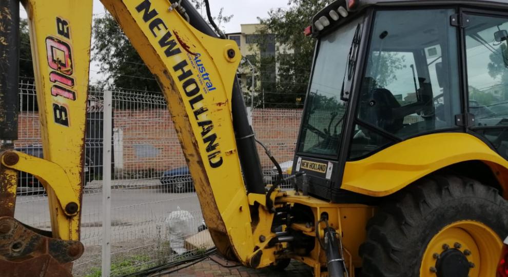 New Holland B110B 2015 Cuenca