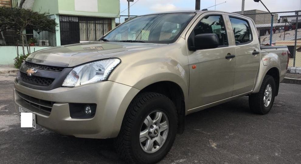 Chevrolet D-MAX CRDI FULL AC 3.0 CD 4X4 TM DIESEL 2014 Quito