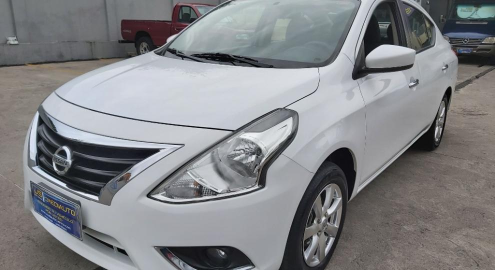Nissan Versa 2018 Cuenca