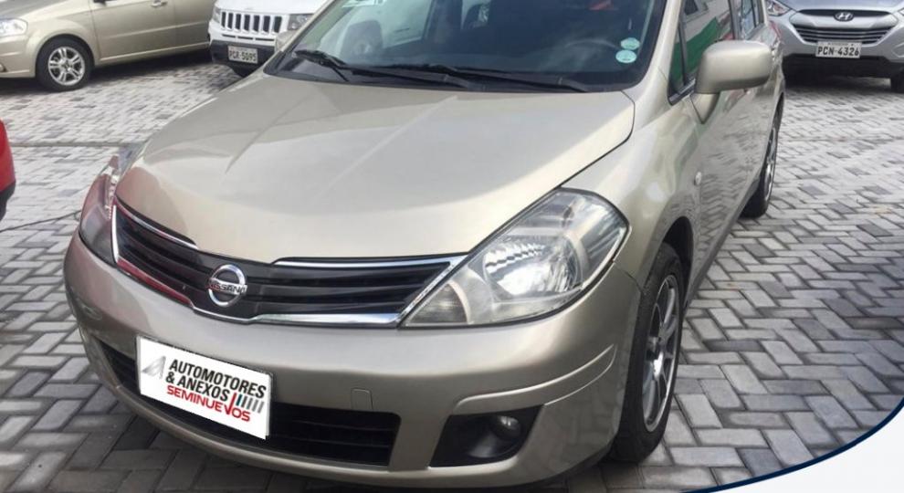 Nissan Tiida 2012 Quito