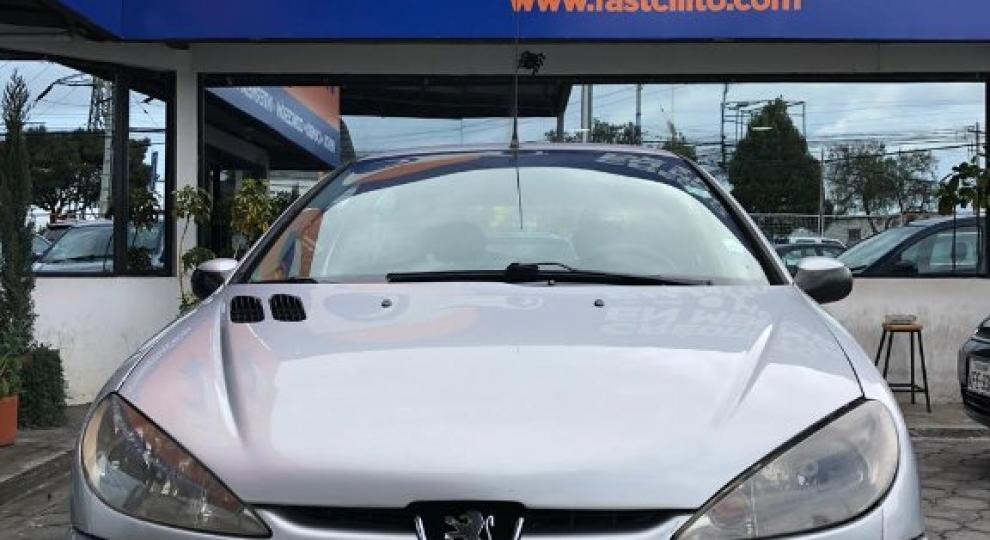 Peugeot Berlina 206 Confort 2009 Quito