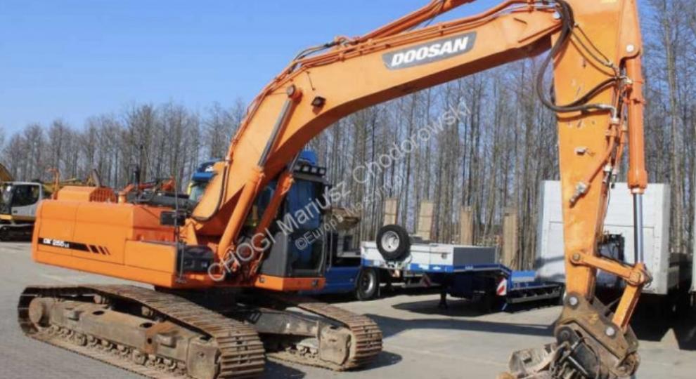 Doosan 225 LCV 2007 Loja