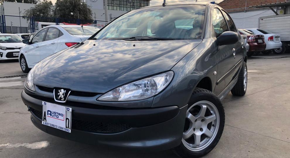 Peugeot Berlina 206 XR Premium 2005 Cuenca