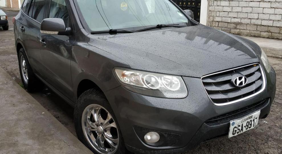 Hyundai Santa Fe 4x2 2011 Latacunga