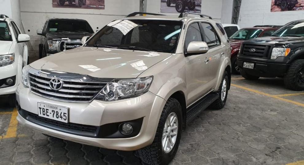 Toyota Fortuner 2.7 2015 Quito