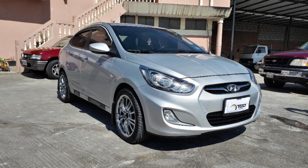 Hyundai Accent 2012 Cuenca