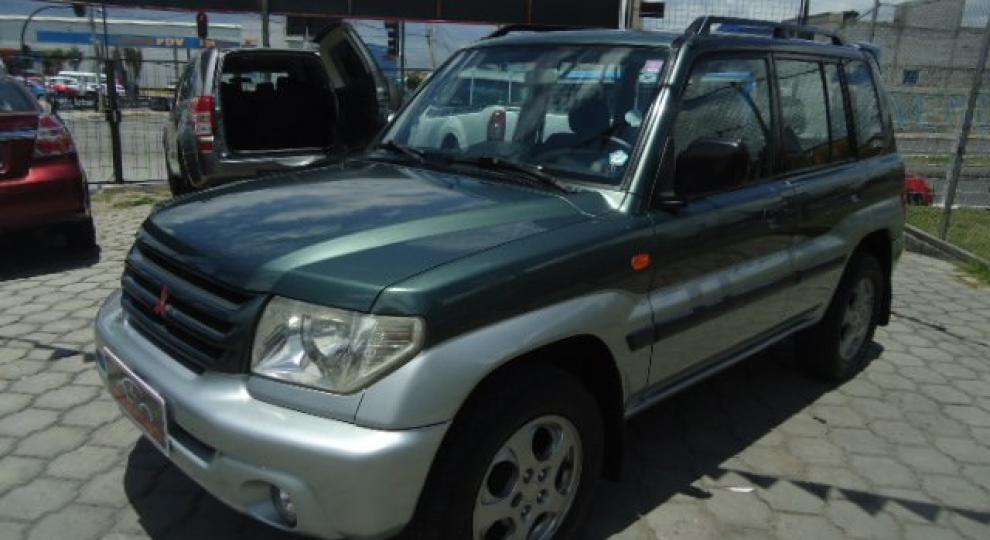 Mitsubishi Montero IO 2002 Riobamba