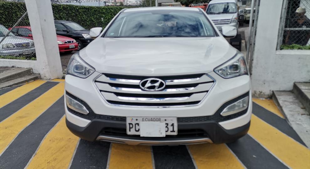 Hyundai Santa Fe 4x2 2014 Quito
