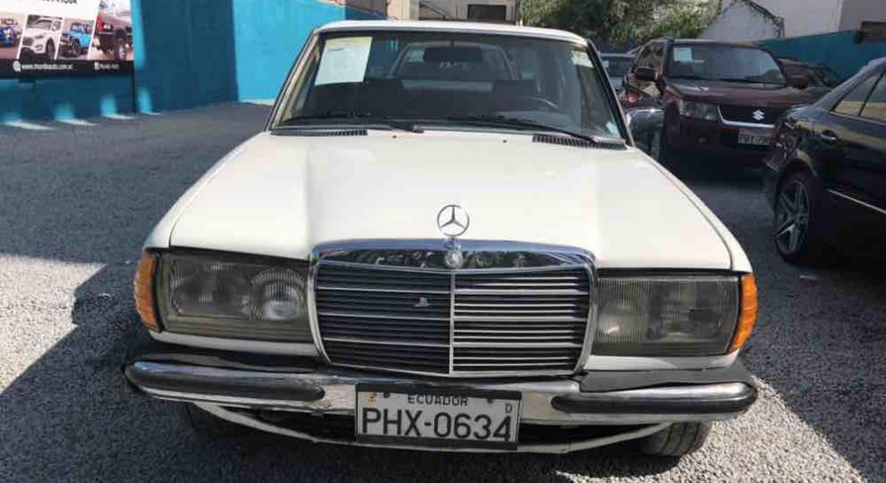 Mercedes Benz 250 1984 Quito