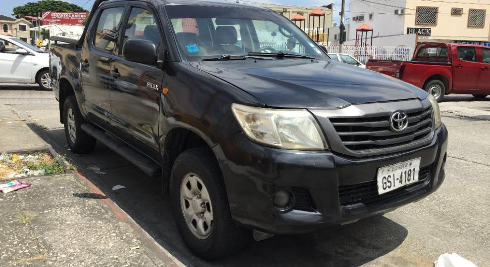 Toyota Hilux CD 4x4 Diesel 2013 Guayaquil