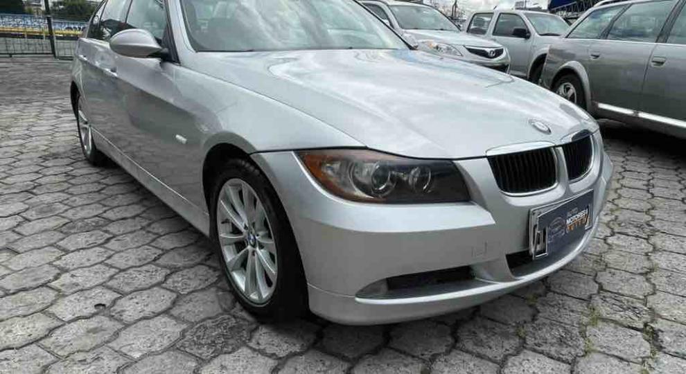 BMW 320i 2006 Quito