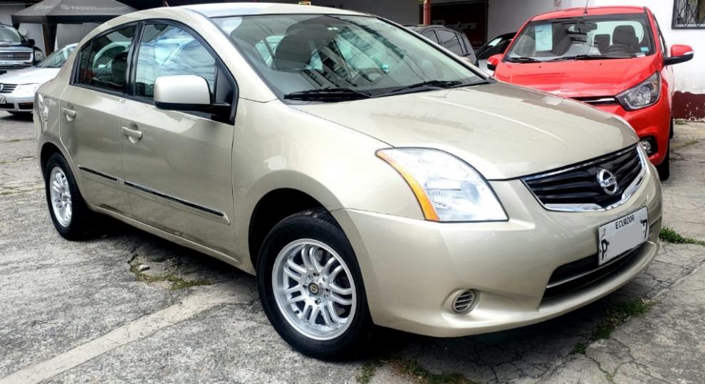 Nissan SE Sport 2.0 MT 2012 Quito