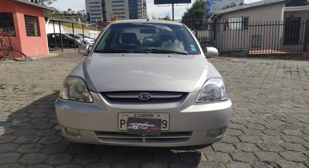Kia Rio Stylus 2013 Quito