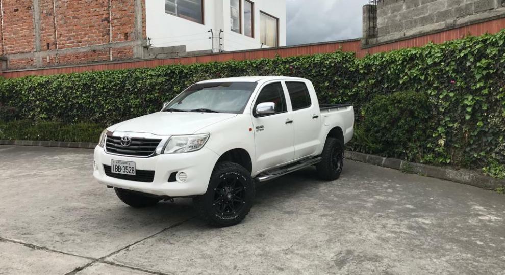 Toyota Hilux CD 4x2 2012 Otavalo