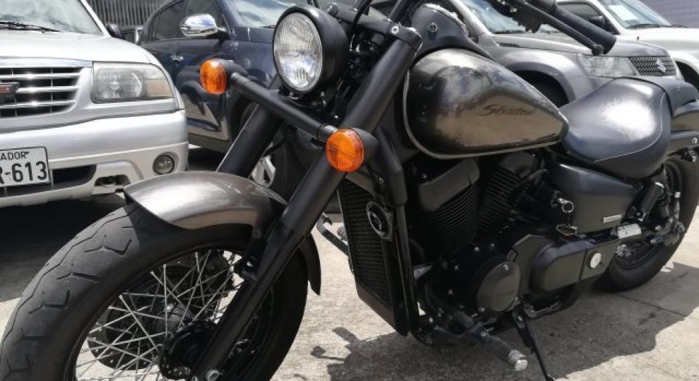 Honda-Motos Shadow Phantom 2014 Cuenca
