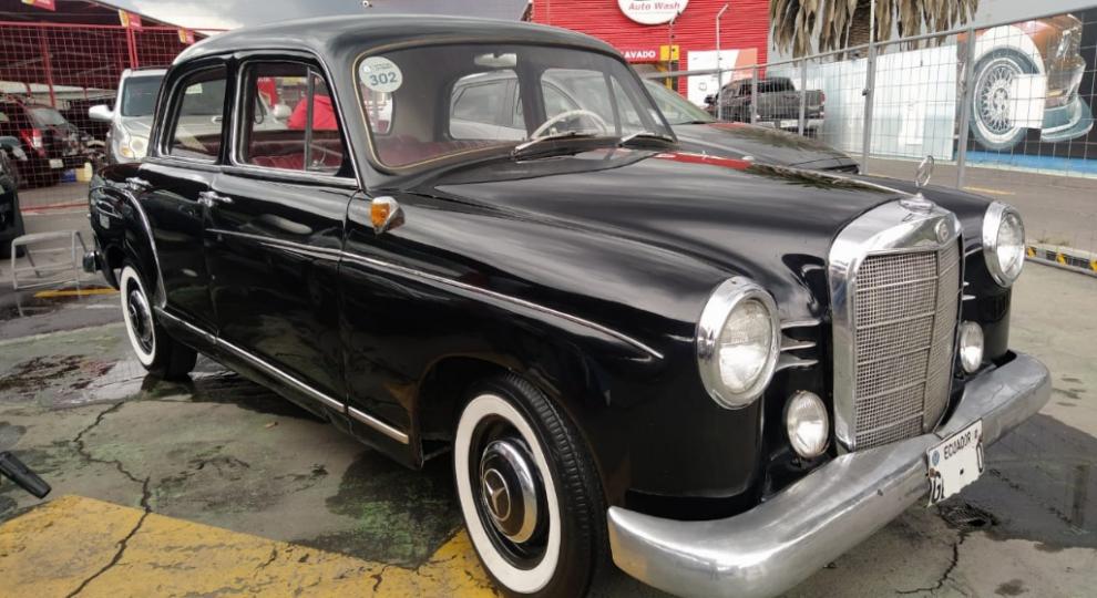 Mercedes Benz 180 1961 Quito