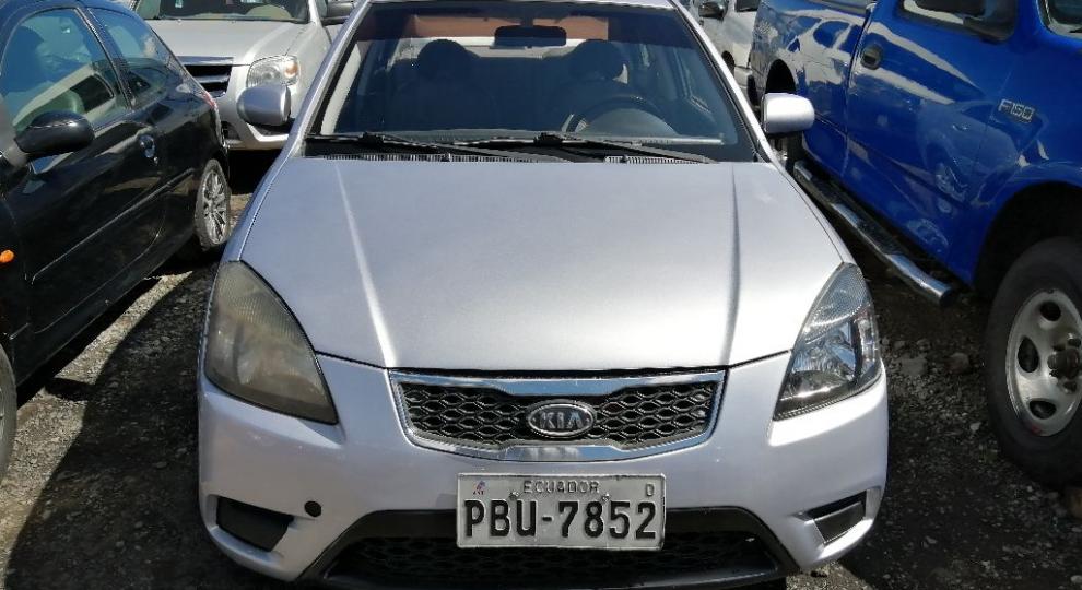 Kia Rio LX AC 2012 Quito