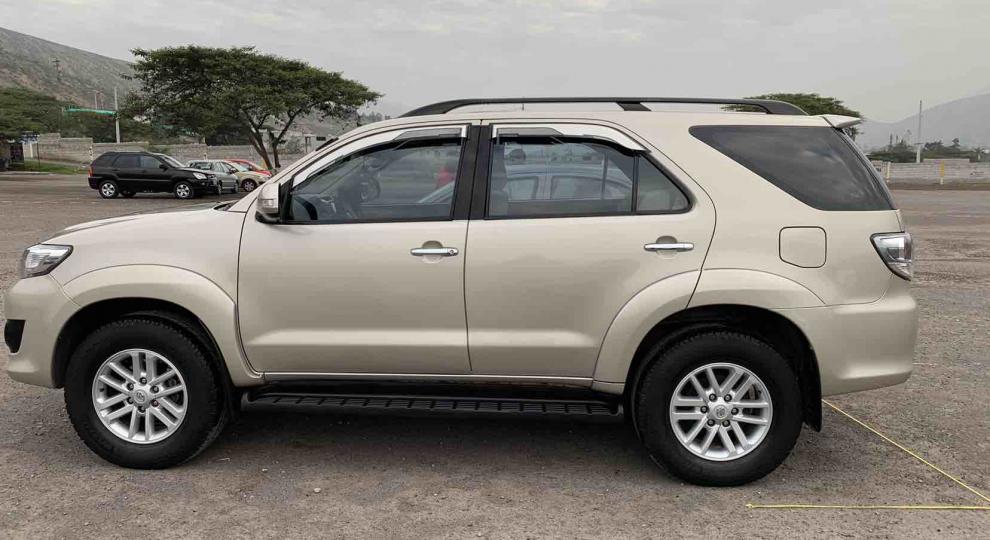 Toyota Fortuner 2.7 2012 Quito