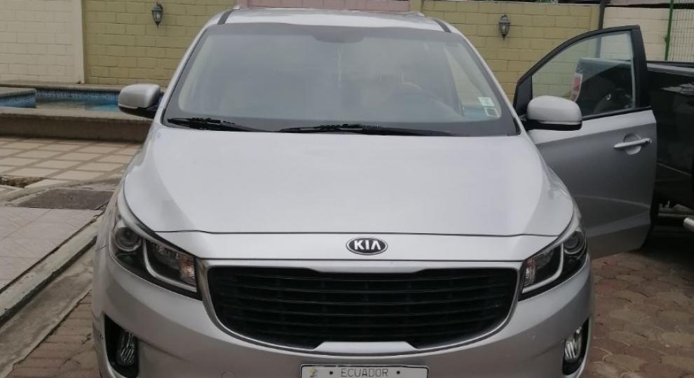 Kia Grand Carnival 2016 Cuenca