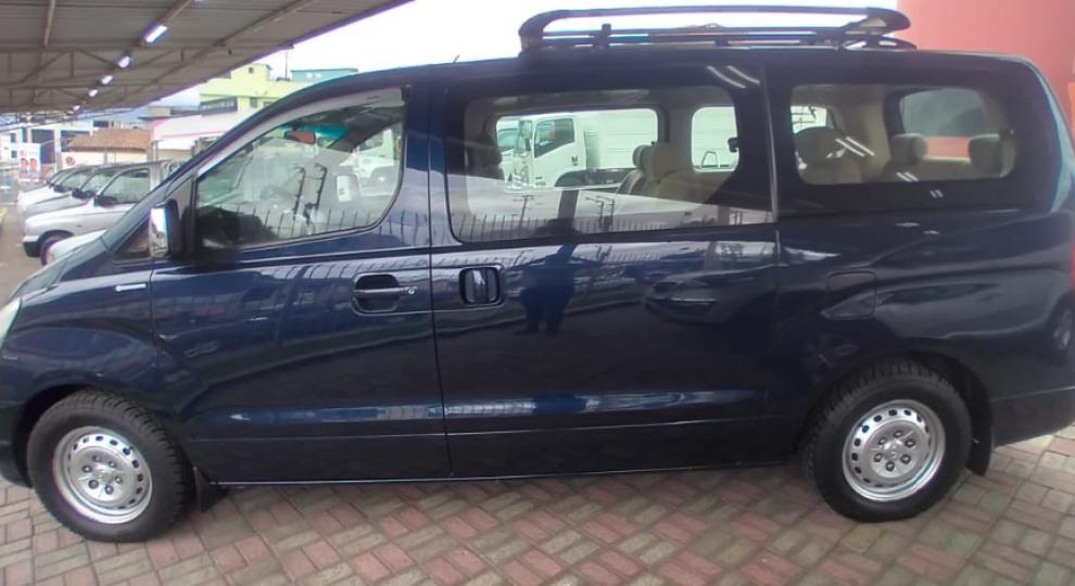 Hyundai H1 2011 Ambato