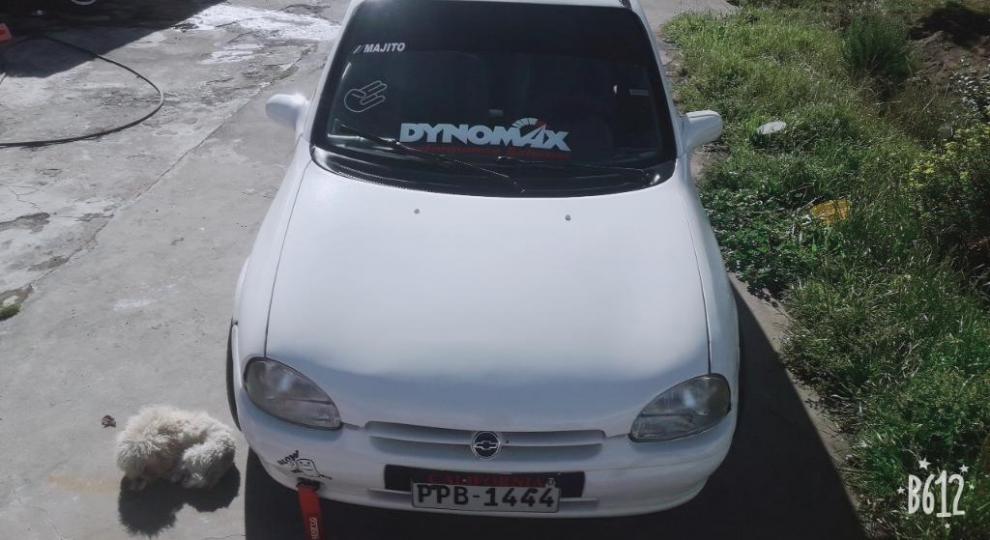 Chevrolet Corsa 1999 Pelileo