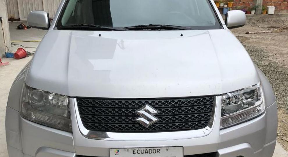 Suzuki Grand Vitara SZ 2014 Manta