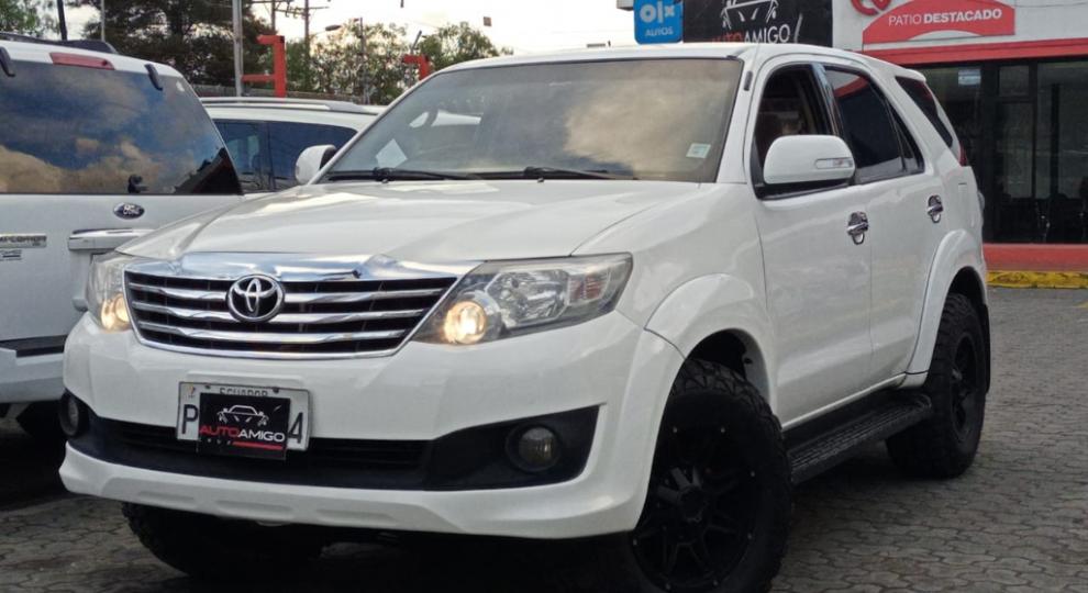 Toyota Fortuner 2.7 2013 Quito