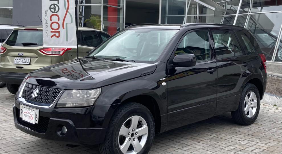 Suzuki Grand Vitara SZ 2.4 2014 Quito