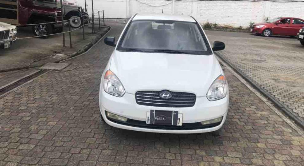 Hyundai Accent 2011 Cuenca