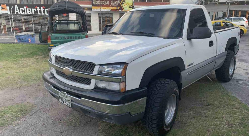 Chevrolet Silverado 2004 Ibarra