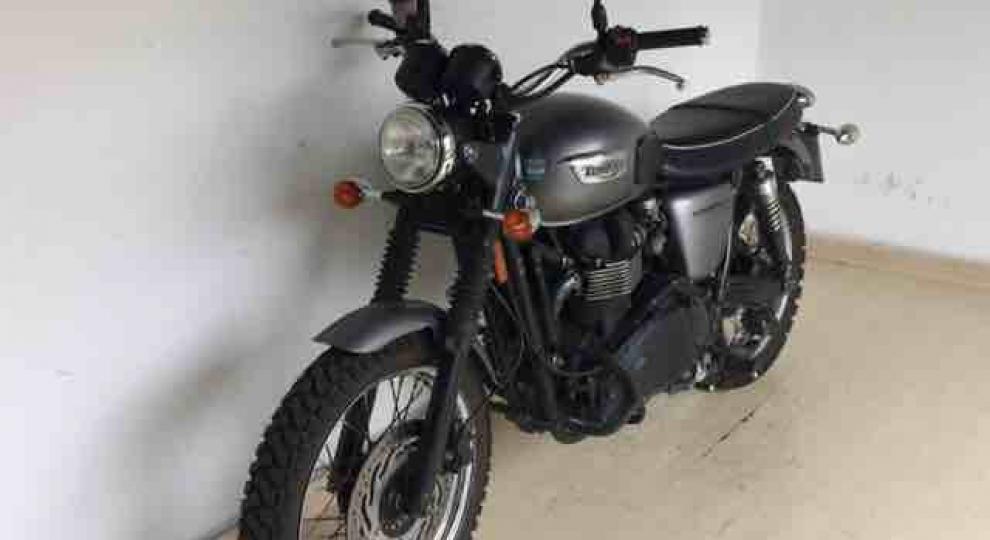 Triumph Scrambler 2012 Quito